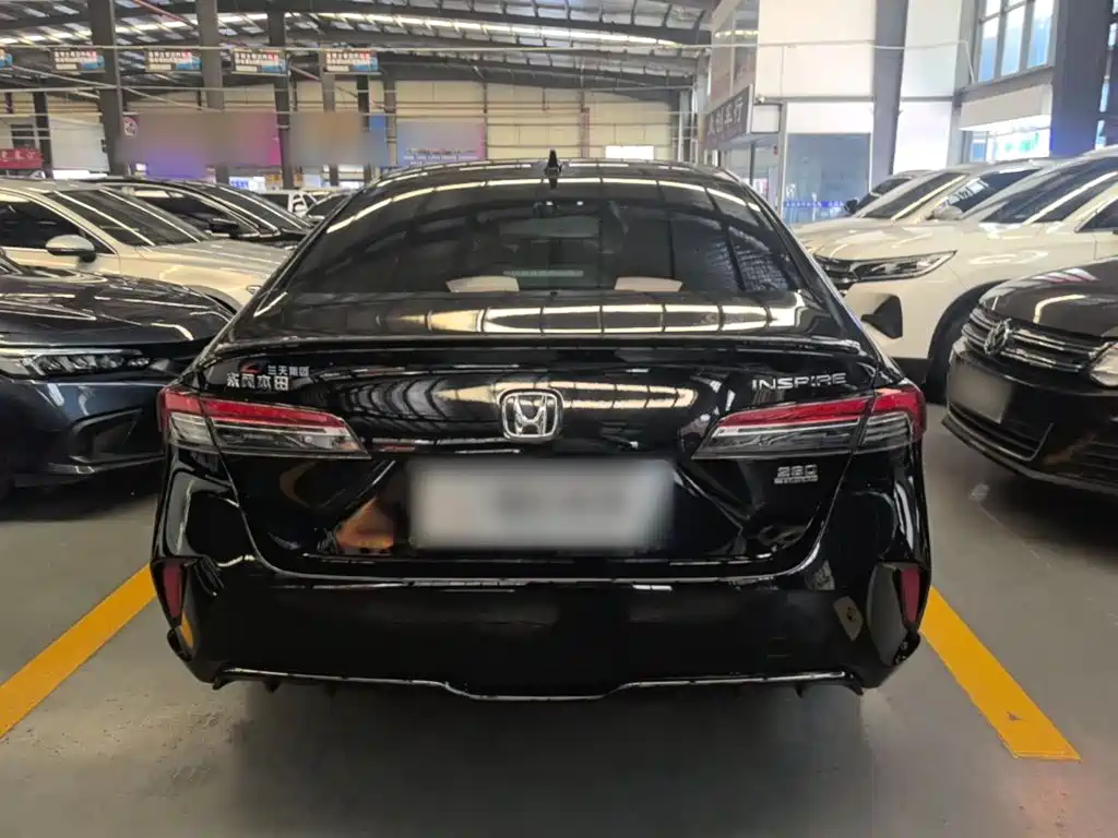 Honda Inspire — миниатюра 6