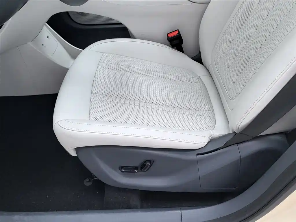 GEELY GALAXY STAR WISH