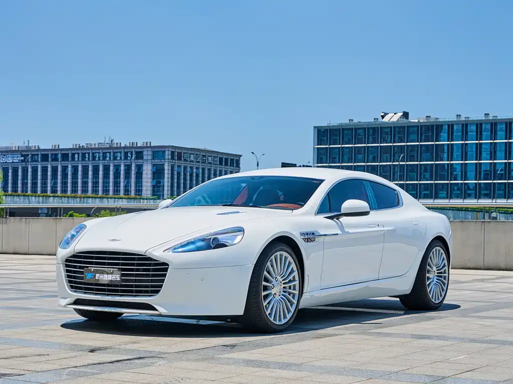 Aston Martin Rapide