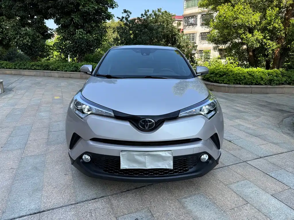 TOYOTA C HR
