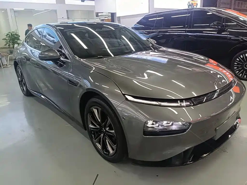 XPeng P7 — миниатюра 4