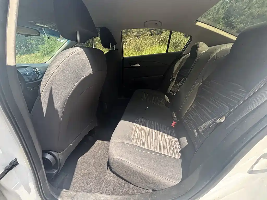 Chevrolet Cavalier 1.5L Auto Joy Fashion Edition, фото 8