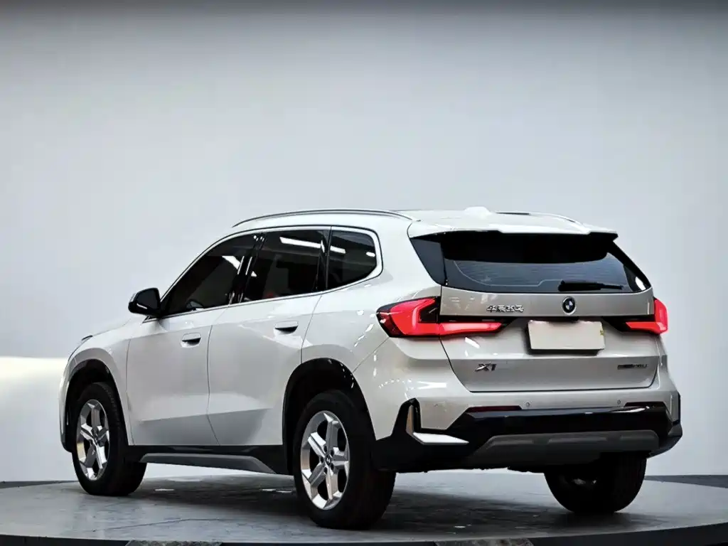 BMW X1 — миниатюра 5