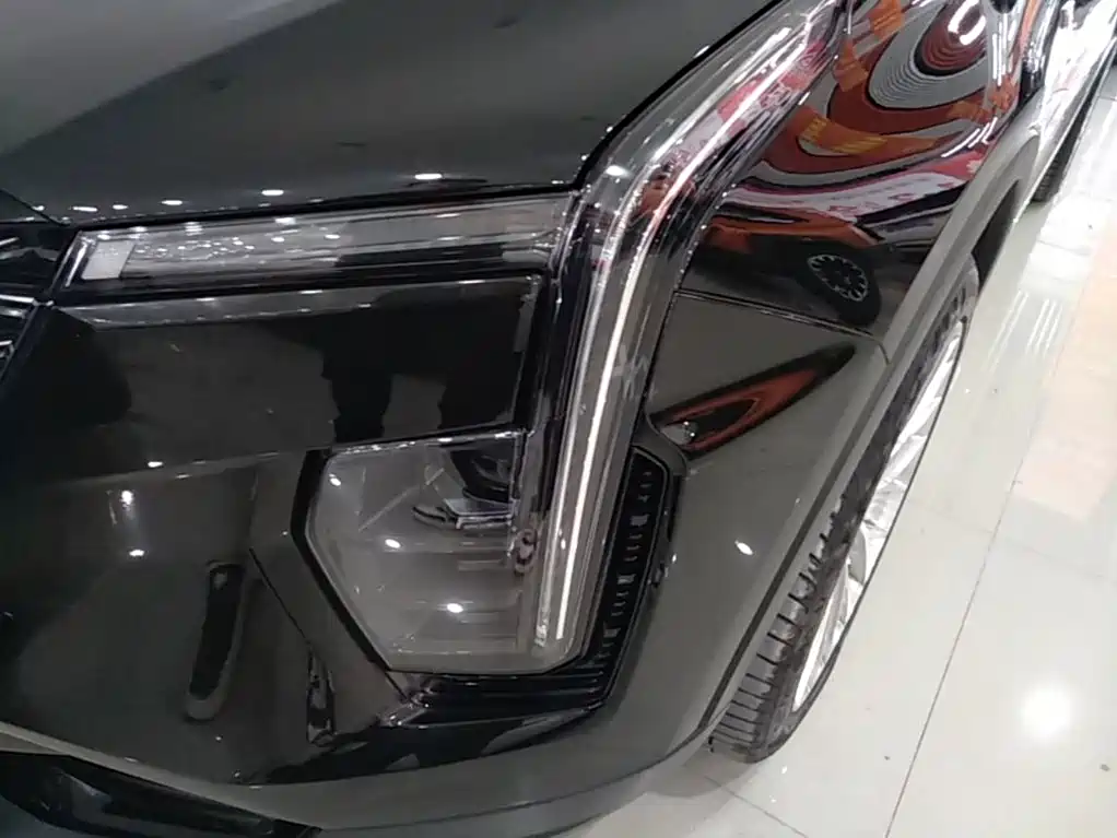 Cadillac XT4 — миниатюра 24