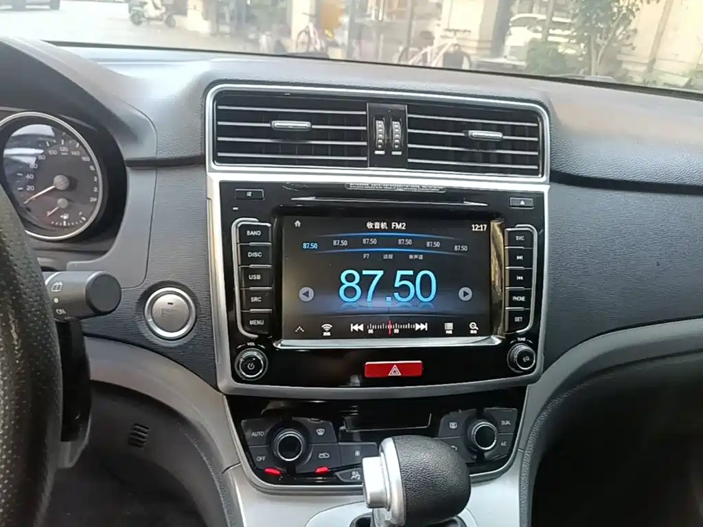 Haval M6 — миниатюра 13