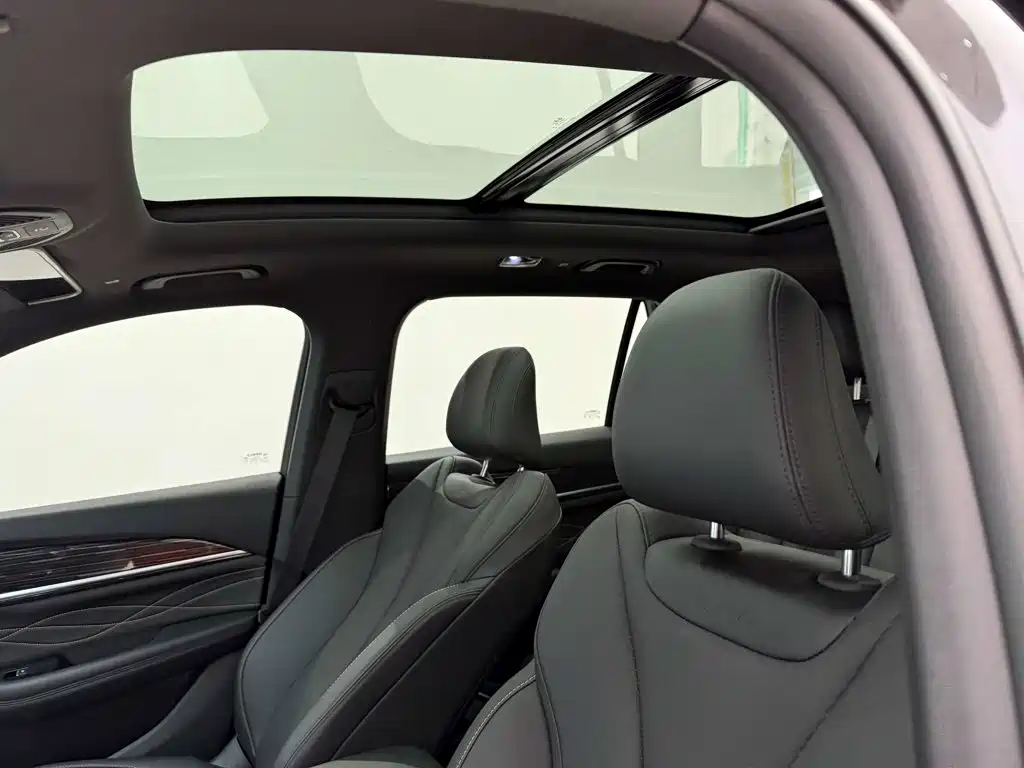 Geely Xingyue L — миниатюра 25
