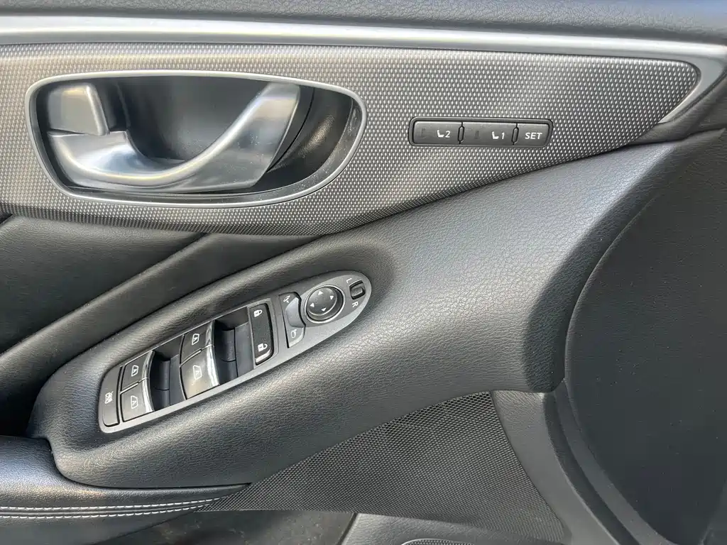 Infiniti Q50 — миниатюра 14