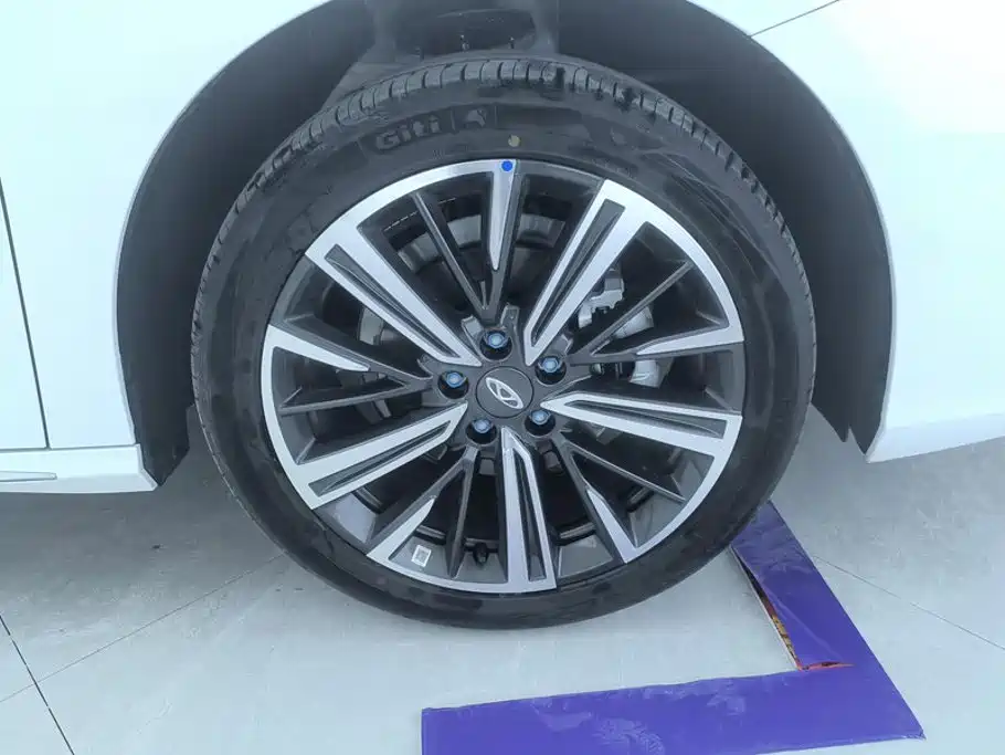 Chery Arrizo 8 — миниатюра 6