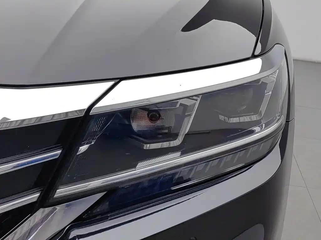 Volkswagen Passat — миниатюра 7