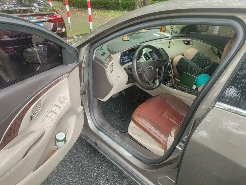 Buick LaCrosse — миниатюра 14