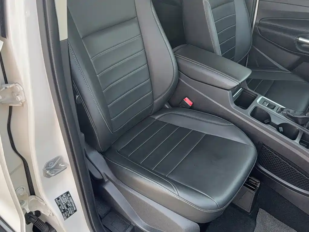 Ford Kuga — миниатюра 4