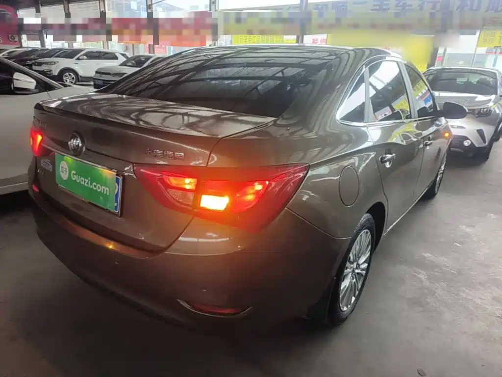 Buick Excelle — миниатюра 7