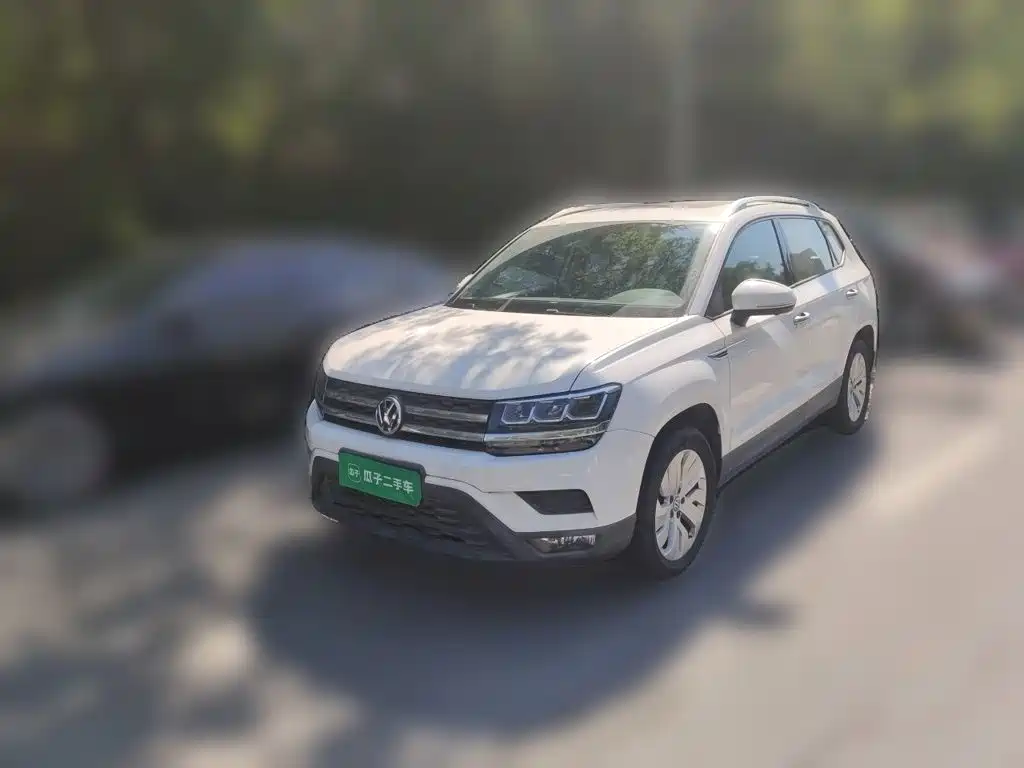 Volkswagen Tharu — миниатюра 2