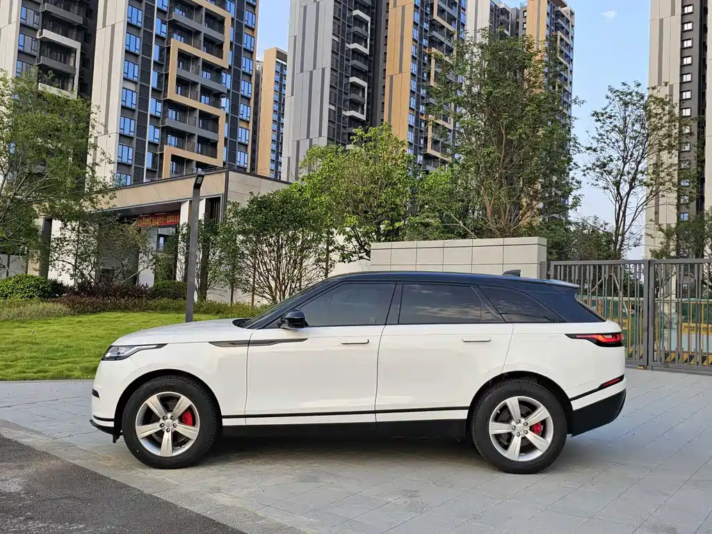 Land Rover Velar — миниатюра 5