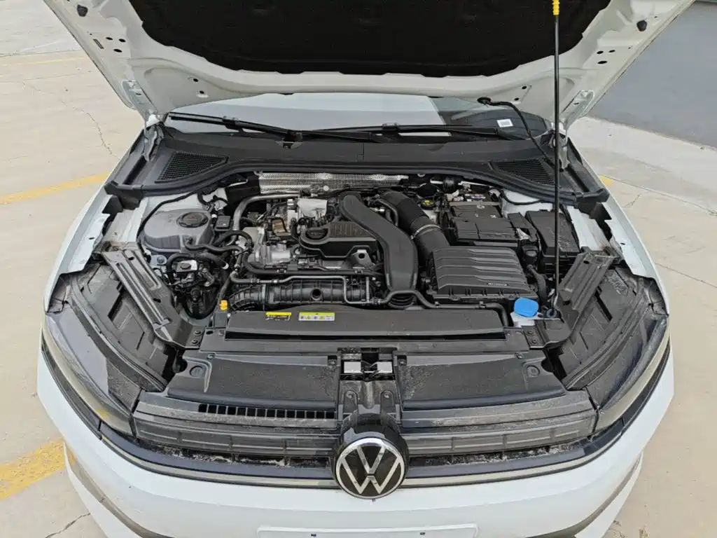 Volkswagen Sagitar — миниатюра 20