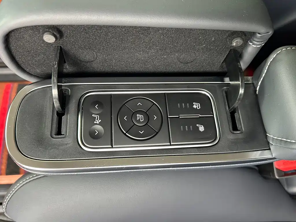 GAC Motor Trumpchi M8 — миниатюра 11