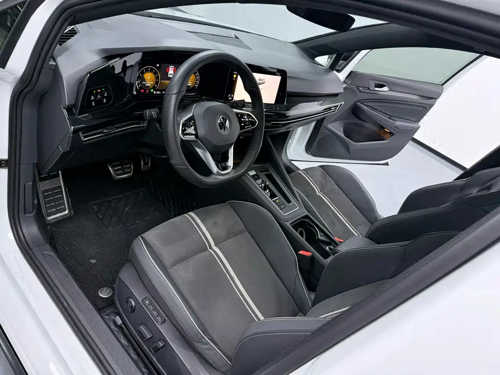 Volkswagen Golf — миниатюра 3