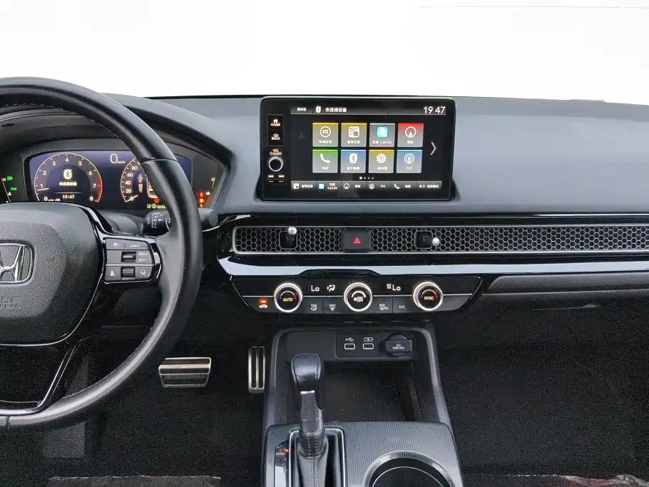 Honda Civic — миниатюра 13