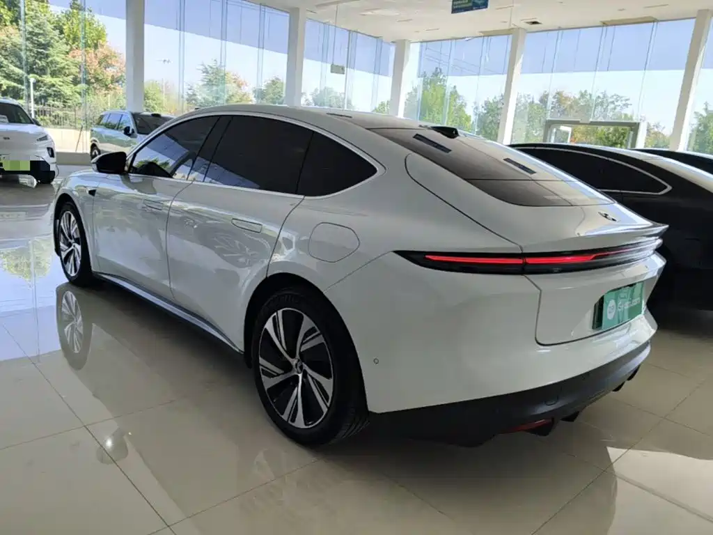 NIO ET5 — миниатюра 5