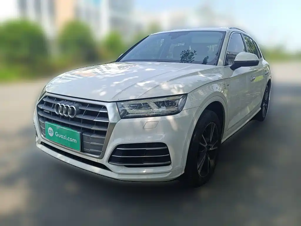 Audi Q5L — миниатюра 2