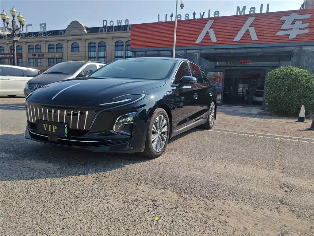 Hongqi Hongqi E-QM5