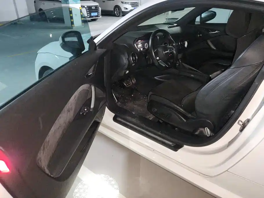 Audi TT — миниатюра 11