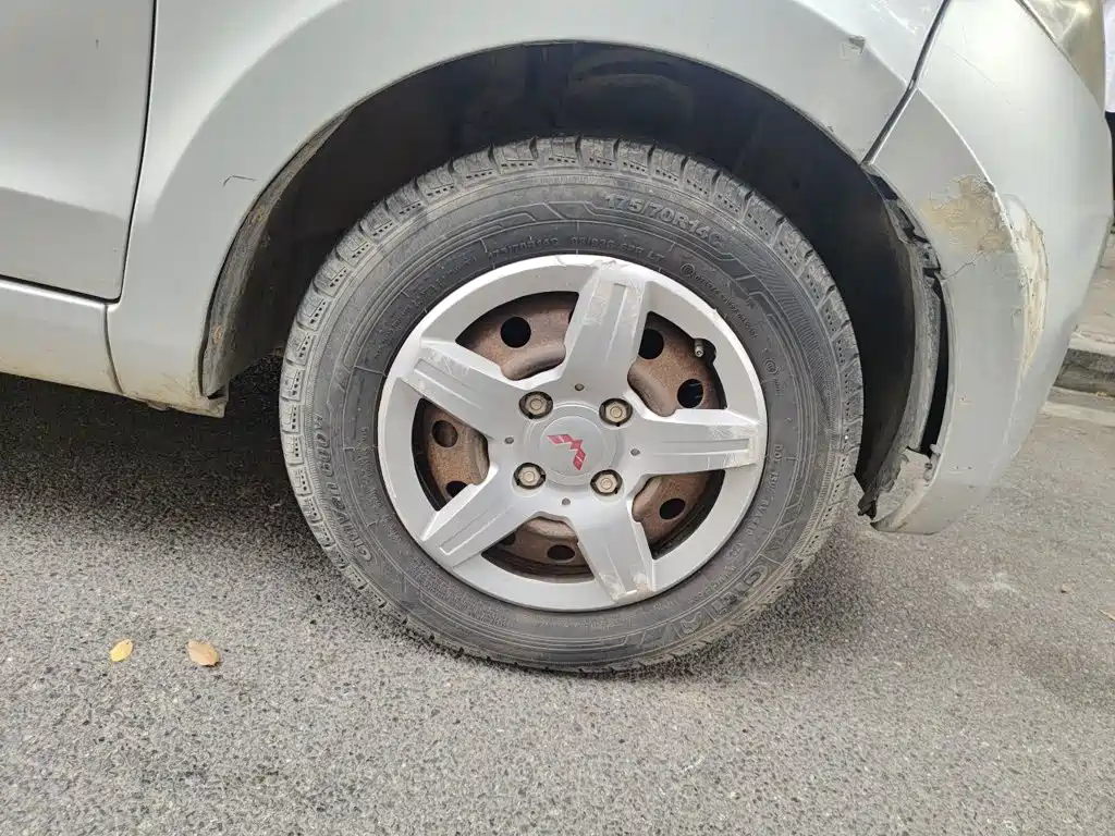Wuling Hongguang — миниатюра 8