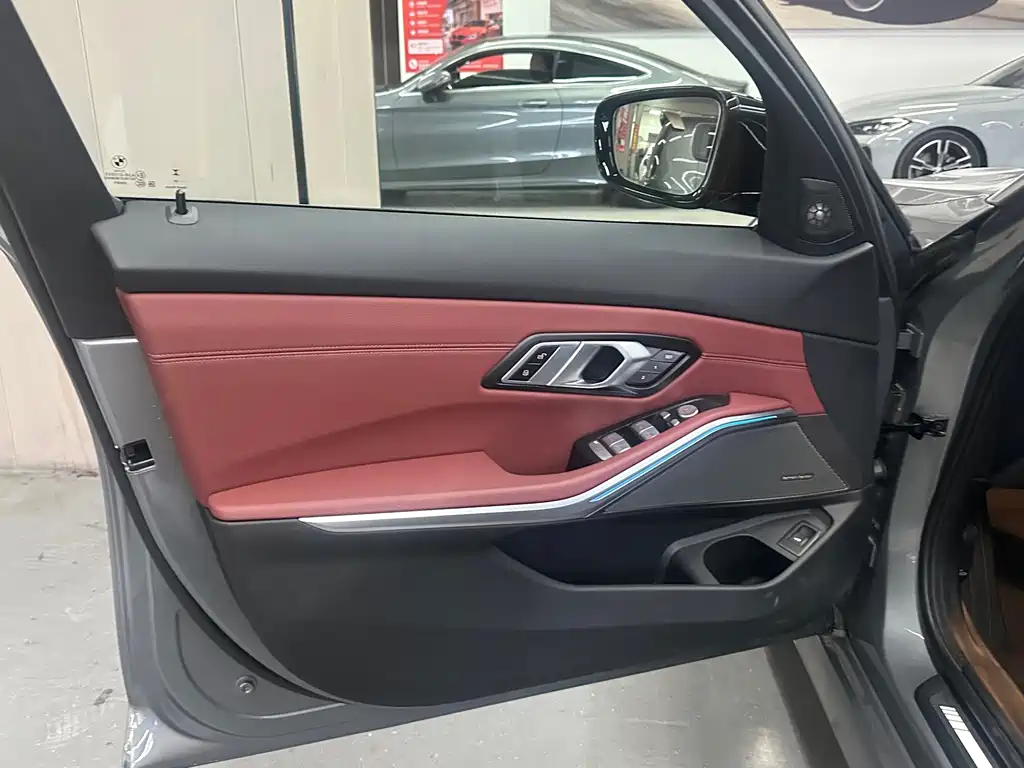 BMW 3 Series — миниатюра 9