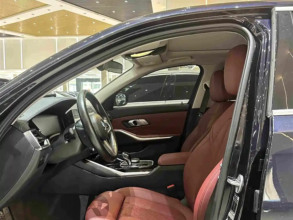 BMW 3 Series — миниатюра 7