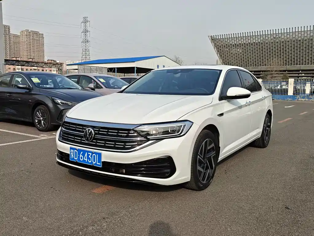 Volkswagen Sagitar 2023