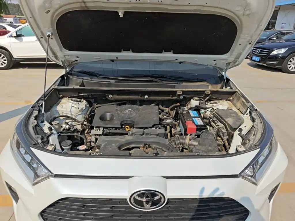 Toyota RAV4 — миниатюра 20