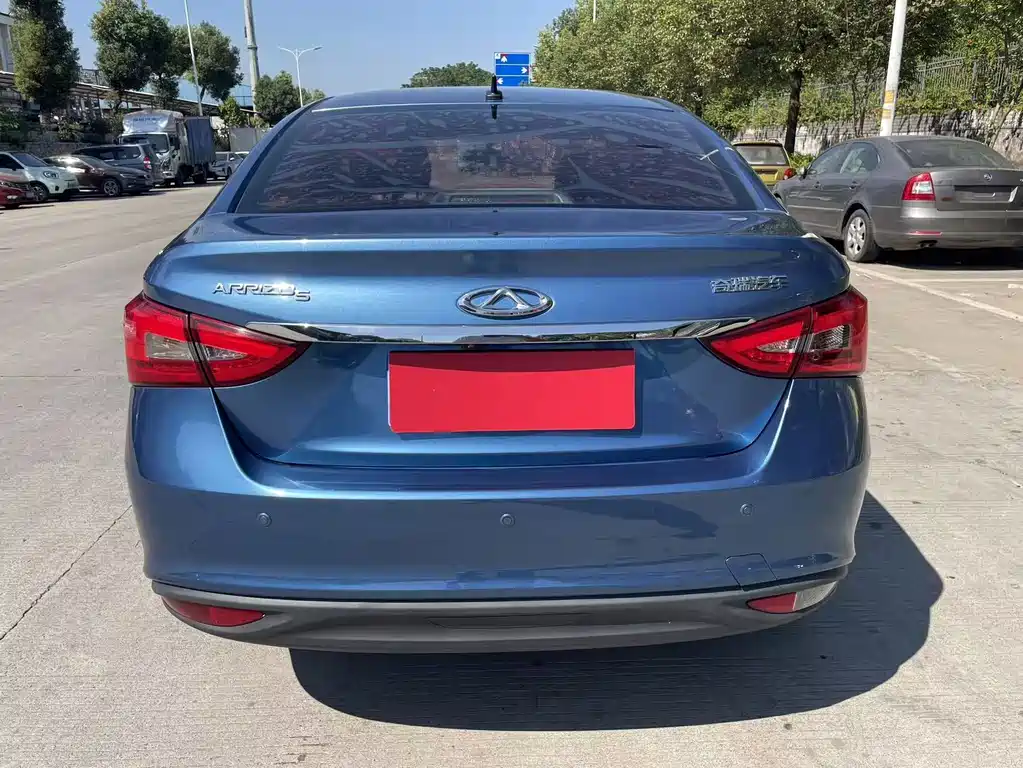 Chery Arrizo 5 — миниатюра 8