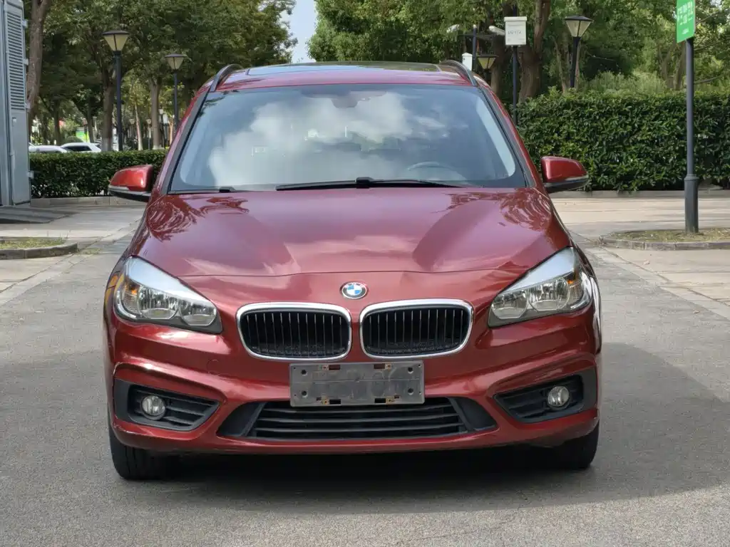 BMW 2 Series Gran Tourer — миниатюра 2