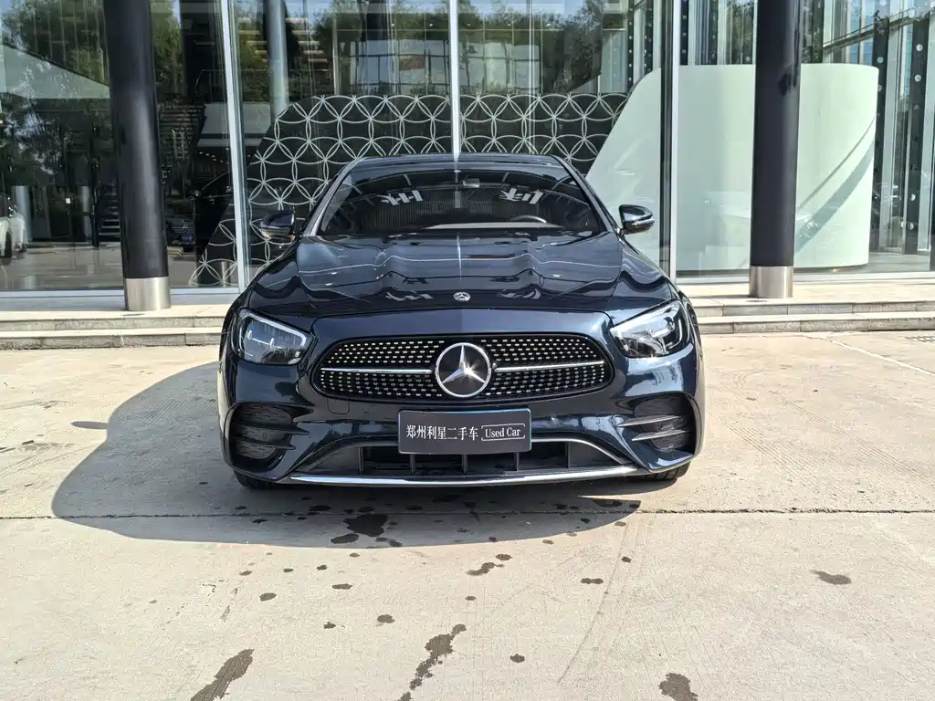 Mercedes-Benz E-Class — миниатюра 4