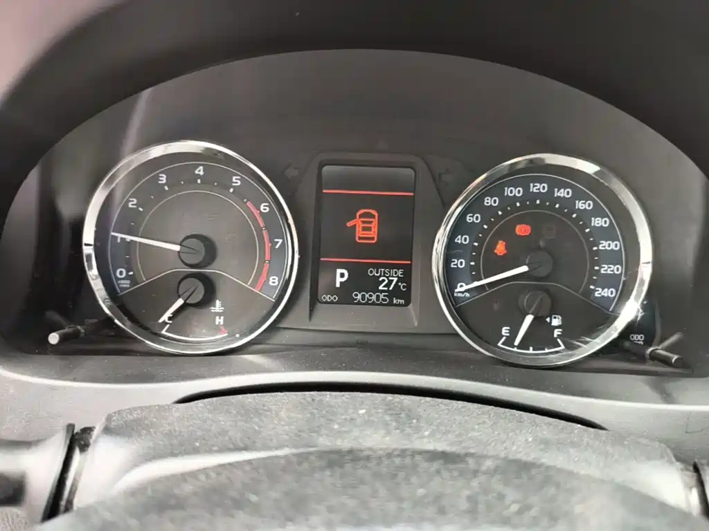 Toyota Corolla — миниатюра 12