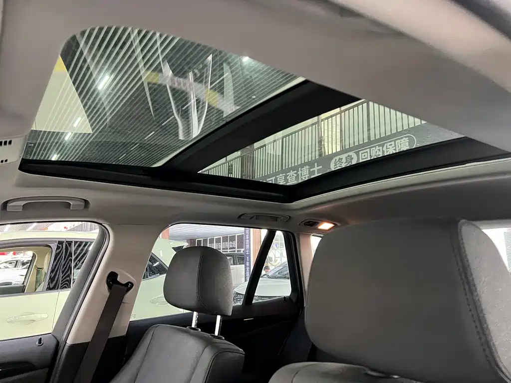BMW X1 — миниатюра 13