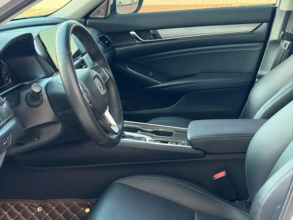 Honda Accord — миниатюра 4