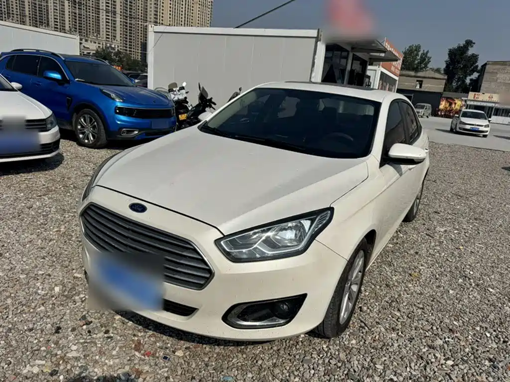 Ford Escort — миниатюра 24