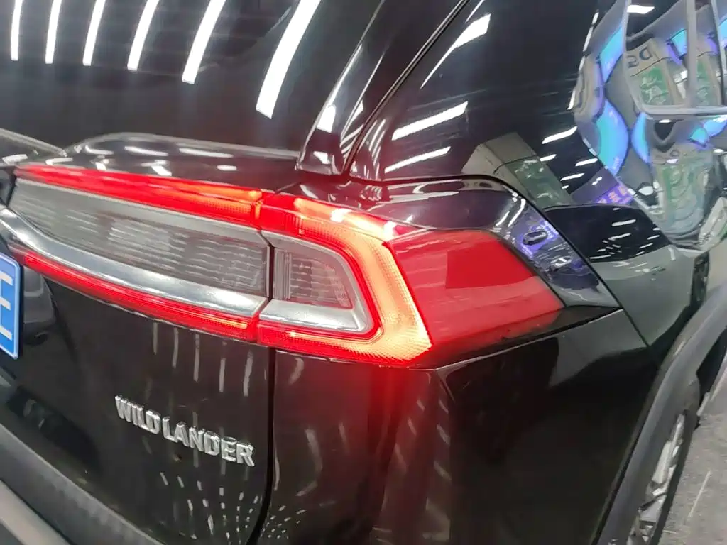 Toyota Wildlander — миниатюра 8