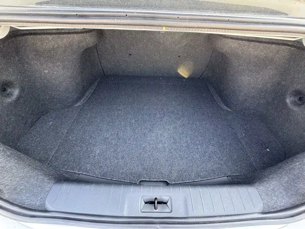 Nissan Sylphy — миниатюра 18