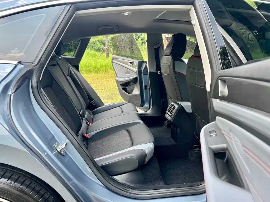 Volkswagen Lamando — миниатюра 19