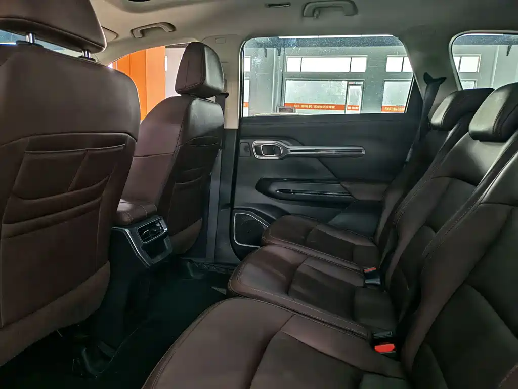 Geely Haoyue — миниатюра 10