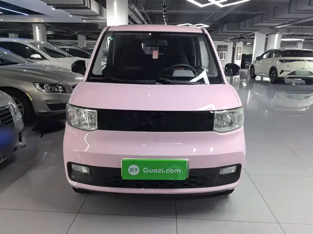 Wuling MINIEV — миниатюра 3
