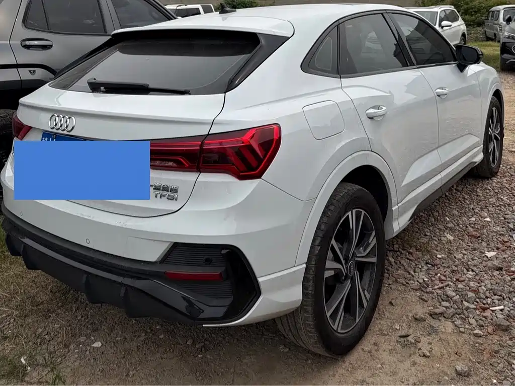 Audi Q3 — миниатюра 8