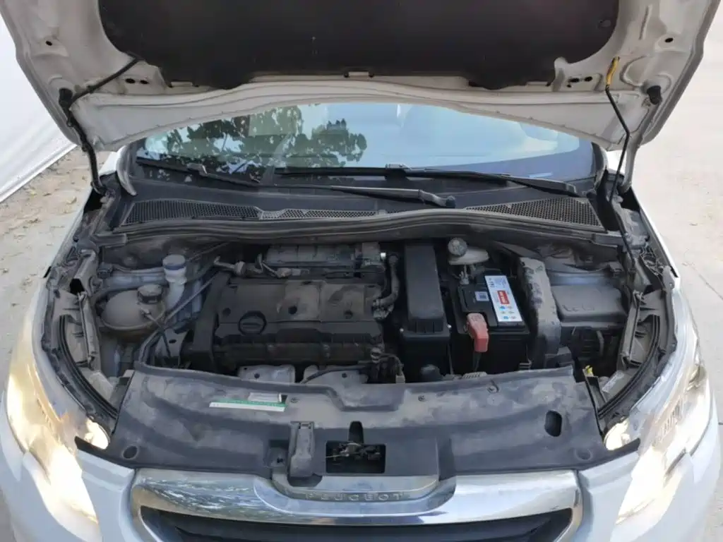 Peugeot 2008 — миниатюра 20