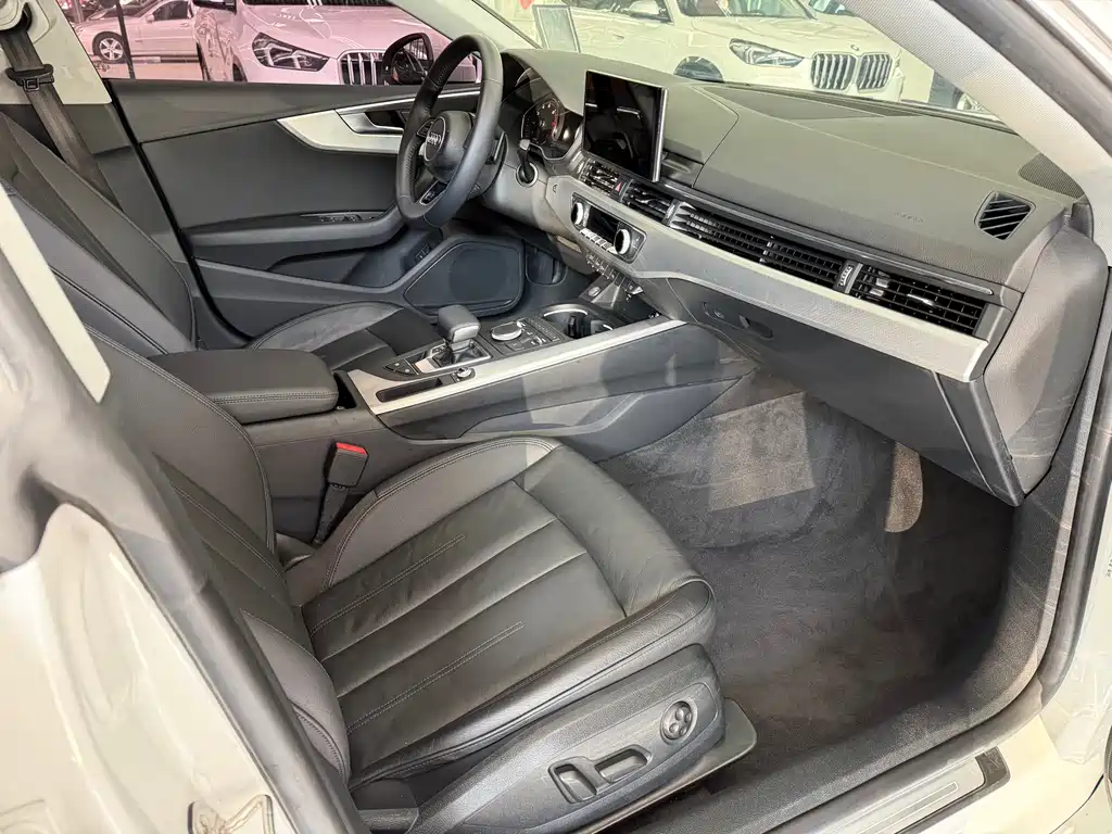 Audi A5 (Import) — миниатюра 9