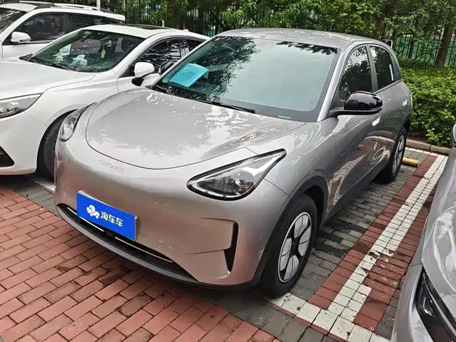 2025 Geely Xingyuan