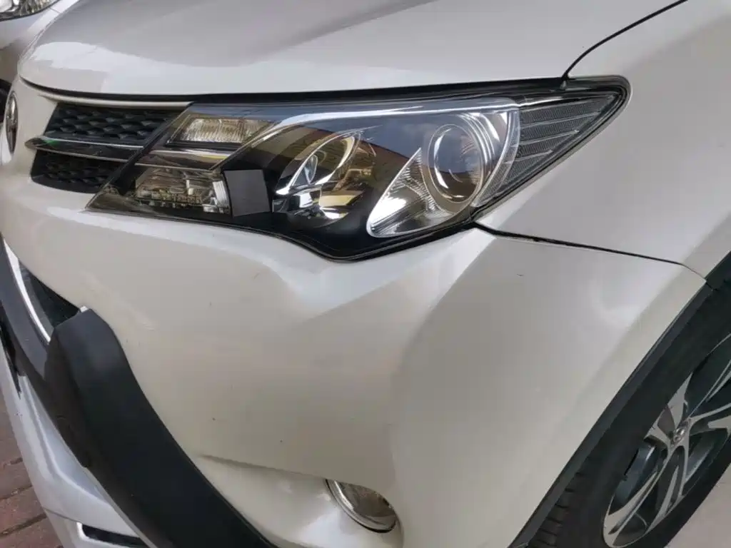 Toyota RAV4 — миниатюра 24