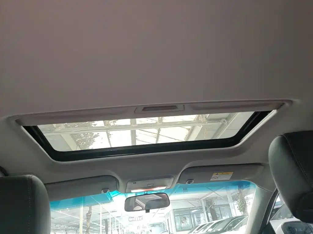 Buick Excelle — миниатюра 18