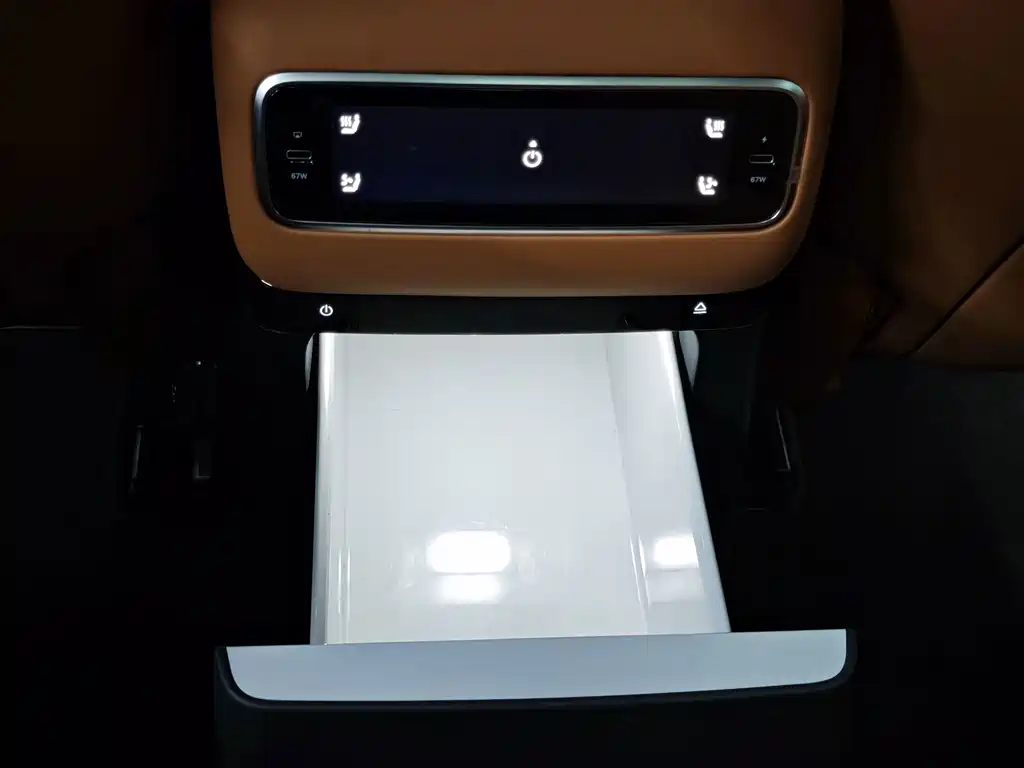 Li Auto Li L9 — миниатюра 21